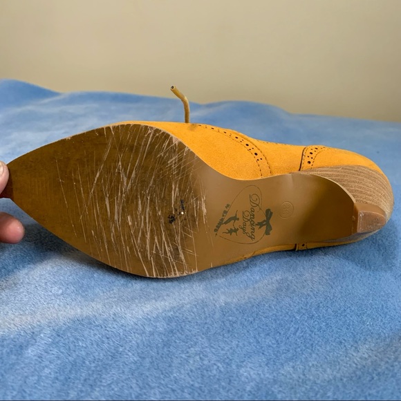 Dancing Days by Banned Dancing Shoes size 36 2inch heels - Picture 9 of 14